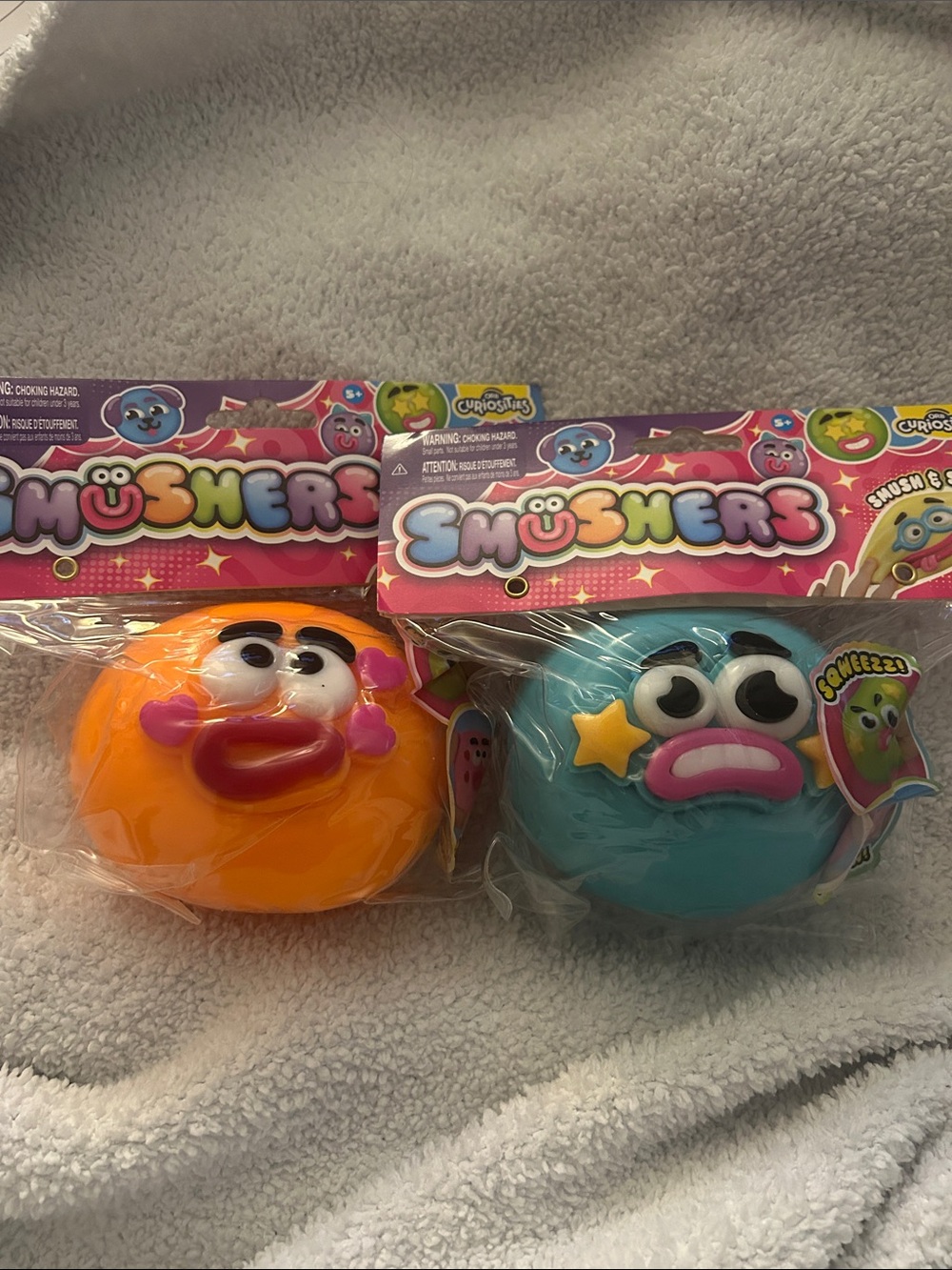 Orb Curiosities Smushers Squishy Character Duo - Orange & Teal
